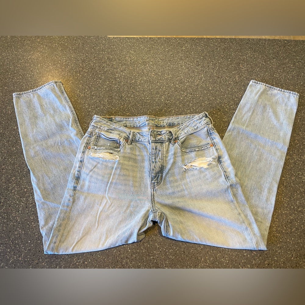 American Eagle Outfitters Light Blue Boyfriend Jeans with Distressing